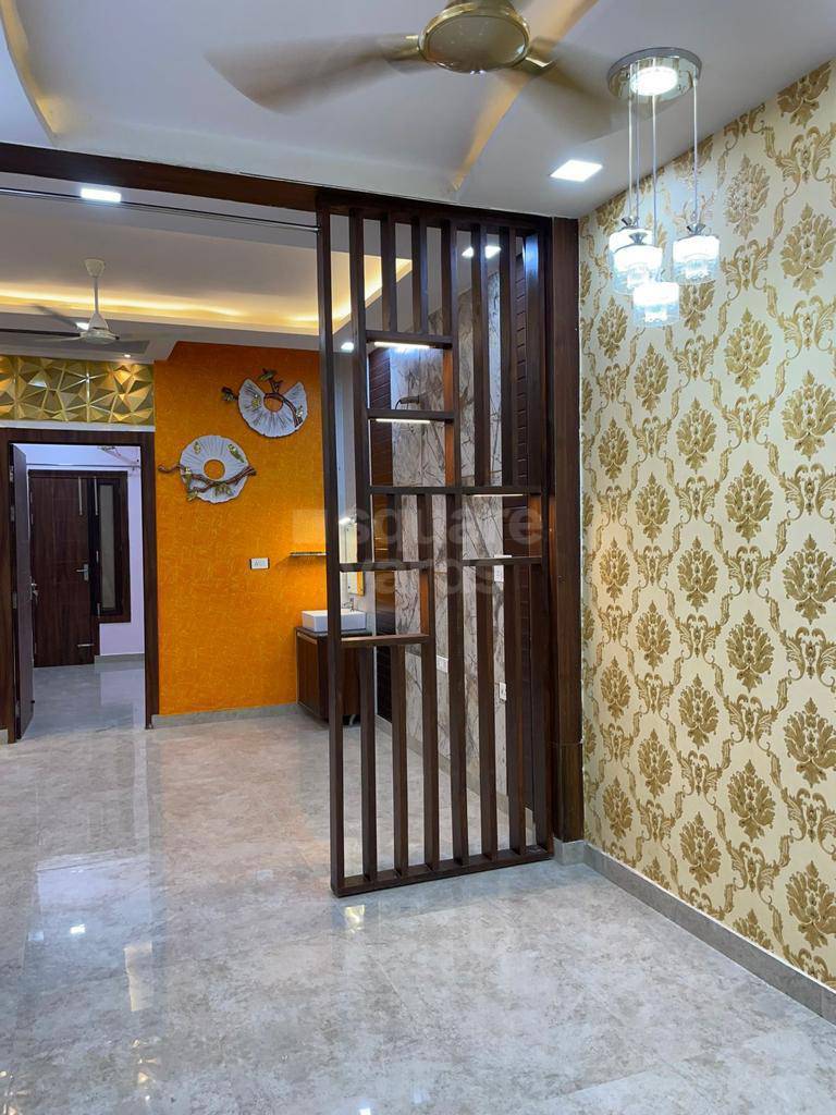 Resale 3 Bedroom 1500 Sq.Ft. Independent House in Aminabad Lucknow