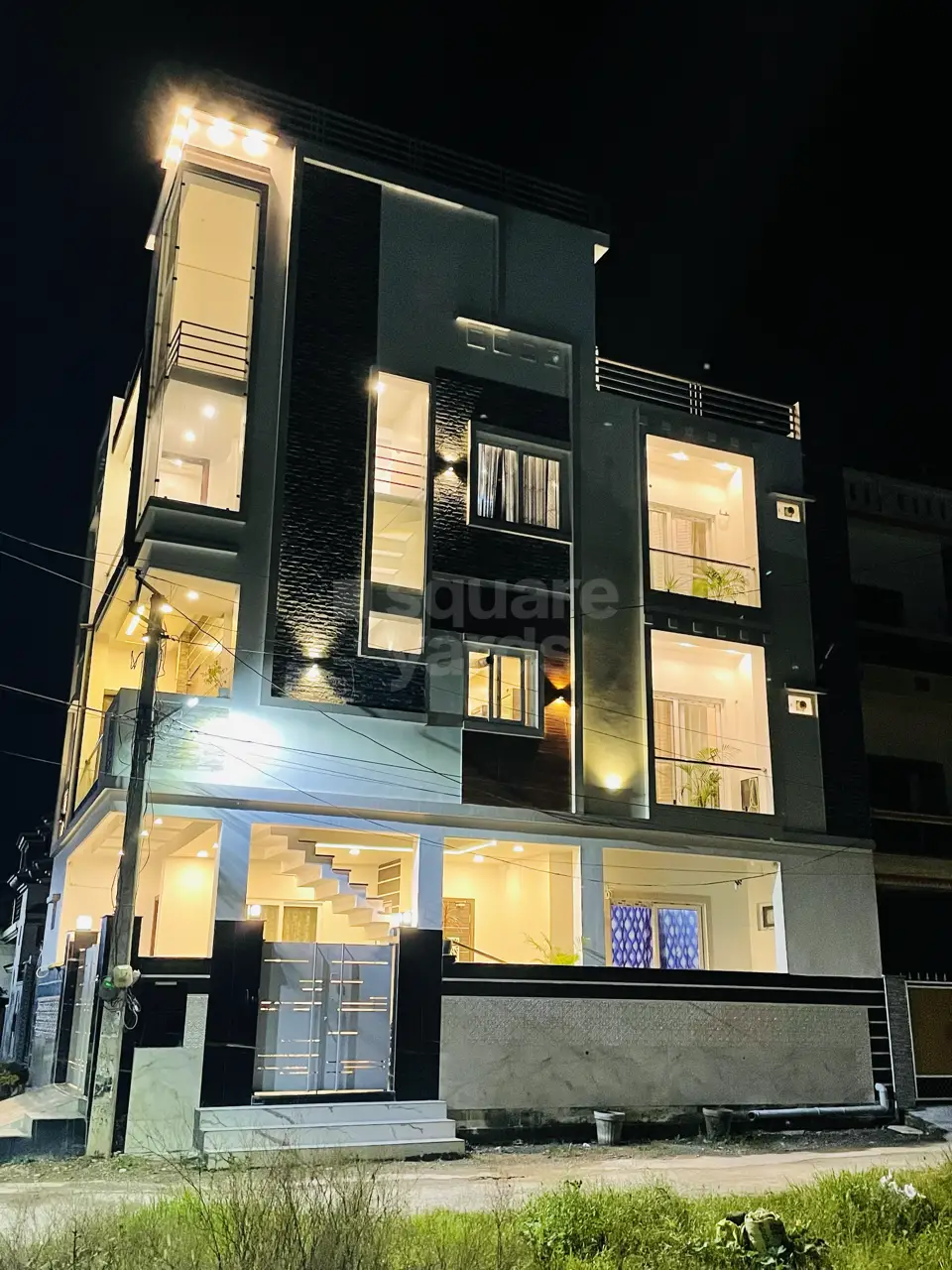 Resale 6 Bedroom 3500 Sq.Ft. Independent House in Shimla Bypass Road