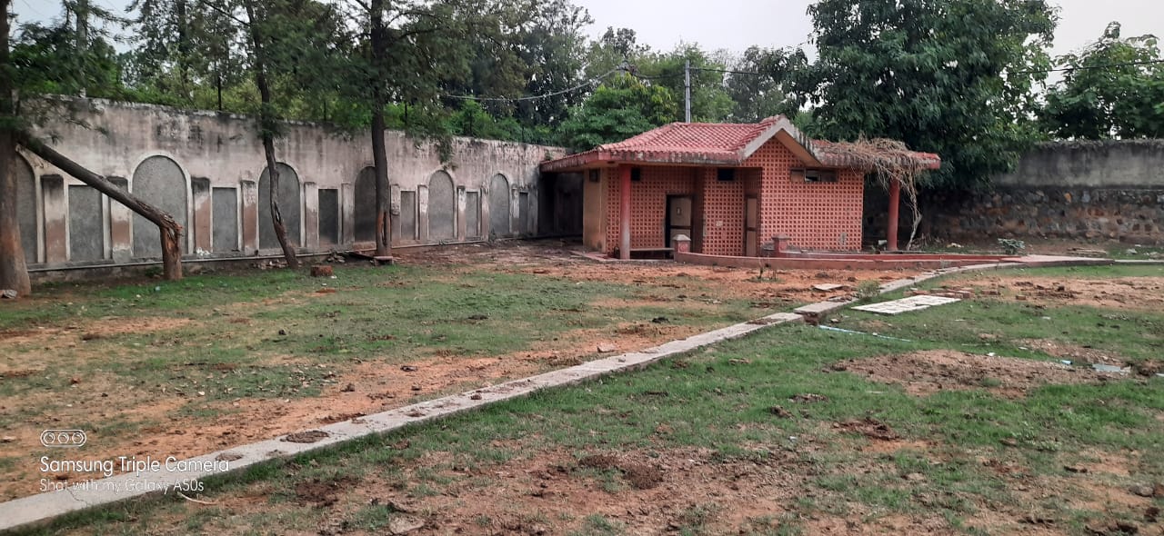 1472+ Property for Sale Near Best Hospital In India, Ghitorni Delhi