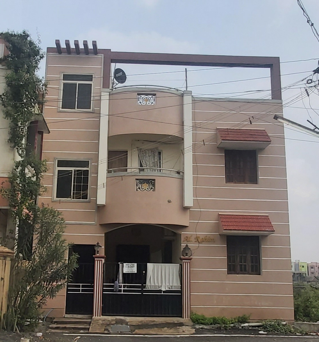 Resale 5 Bedroom 2400 Sq.Ft. Independent House in Chromepet Chennai