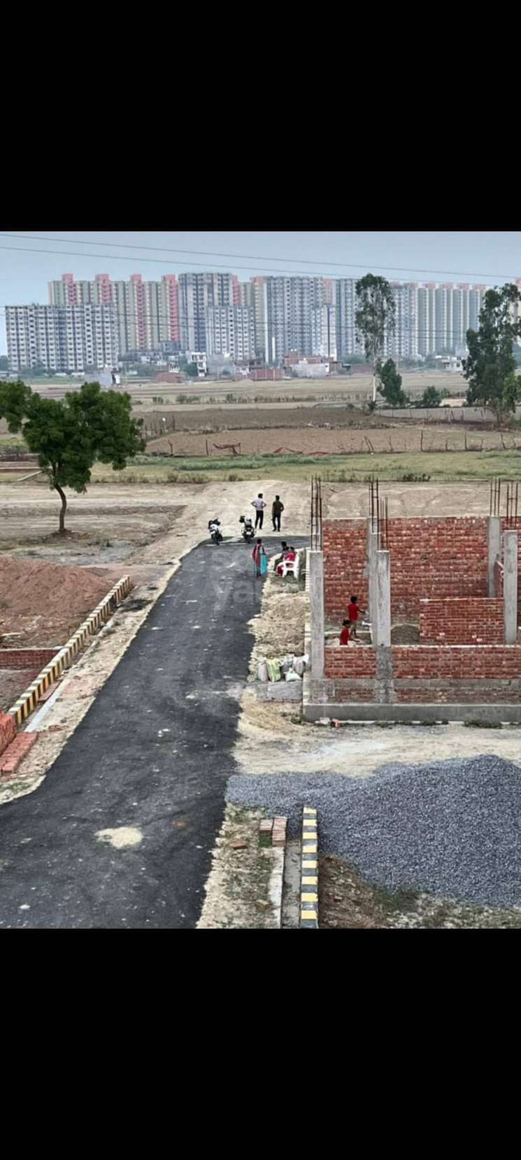 820 Sq.Ft. Plot in Para Lucknow