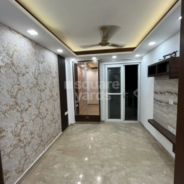 Room in 2 BHK Builder Floor at Janakpuri – for Rent