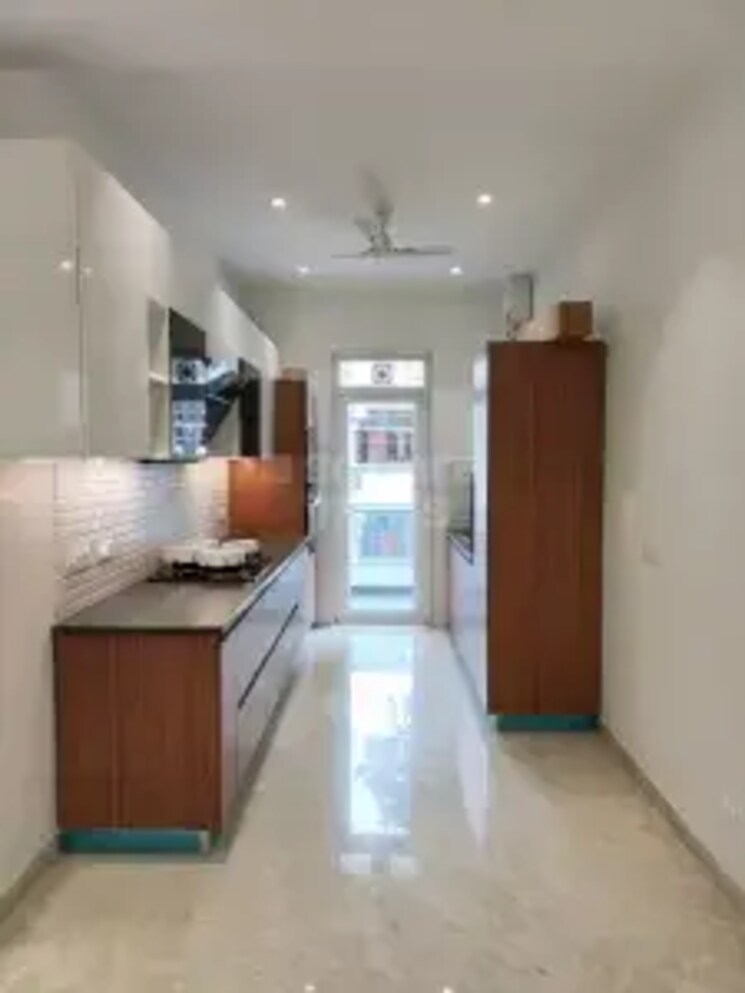 Kitchen, sector 40 3 Bedroom 263 Sq.Yd. Builder Floor In Sector 40 Gurgaon 5466347