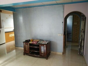 Room in 2 BHK Apartment at Ujwal Park Apartments, Nibm Road – for Rent