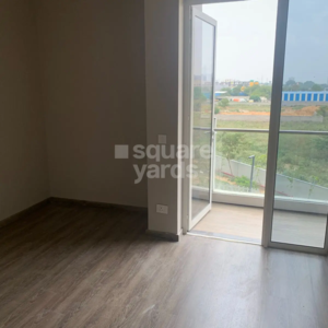 Room in 2 BHK Apartment at Emaar Digi Homes, Sector 62 – for Rent