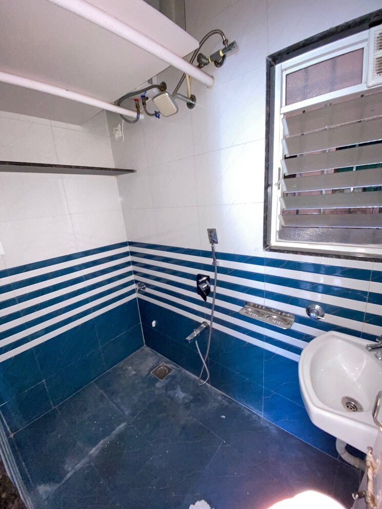 Bathroom, darvesh-jasmine 1 Bedroom 600 Sq.Ft. Apartment In Kondhwa Pune 5476944