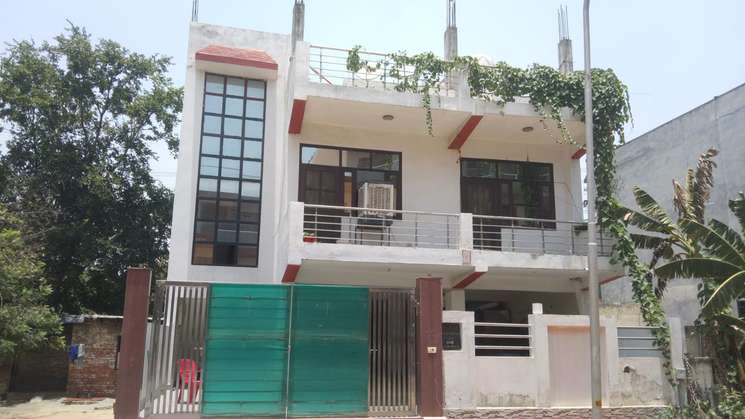 6 Bedroom 200 Sq.Mt. Independent House in Sector Mu 1, Greater Noida Greater Noida