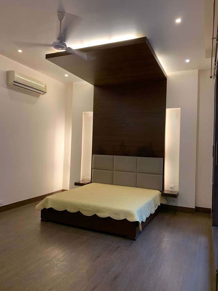4 Bedroom 4500 Sq.Ft. Apartment in Panchsheel Park Delhi