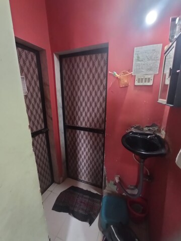 Bathroom in 1 BHK Apartment at Seawoods – for Rent