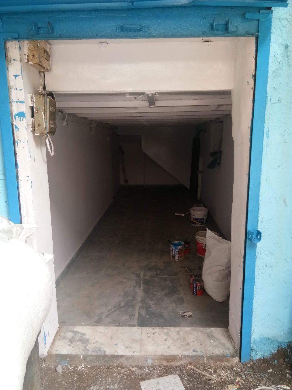 Resale Commercial Office Space 243 Sq.Ft. in Bonanza Industrial Estate