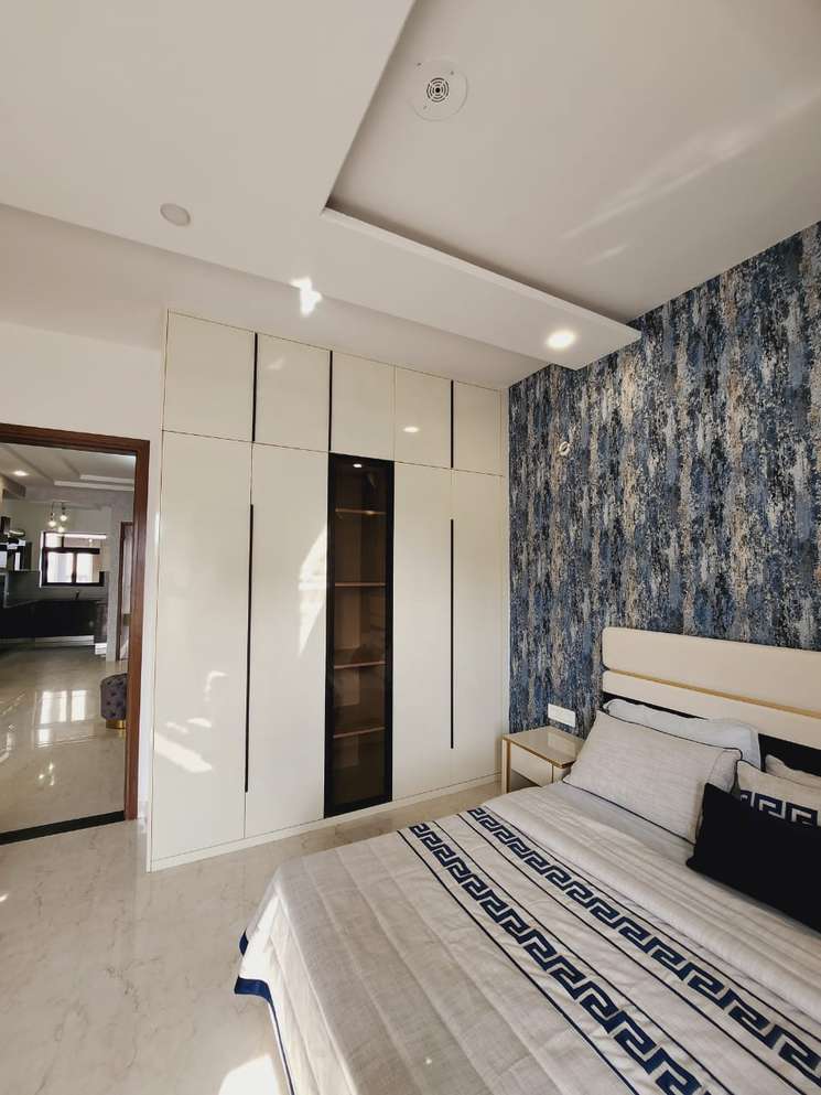 3 Bedroom 1400 Sq.Yd. Apartment in Kishanpura Zirakpur