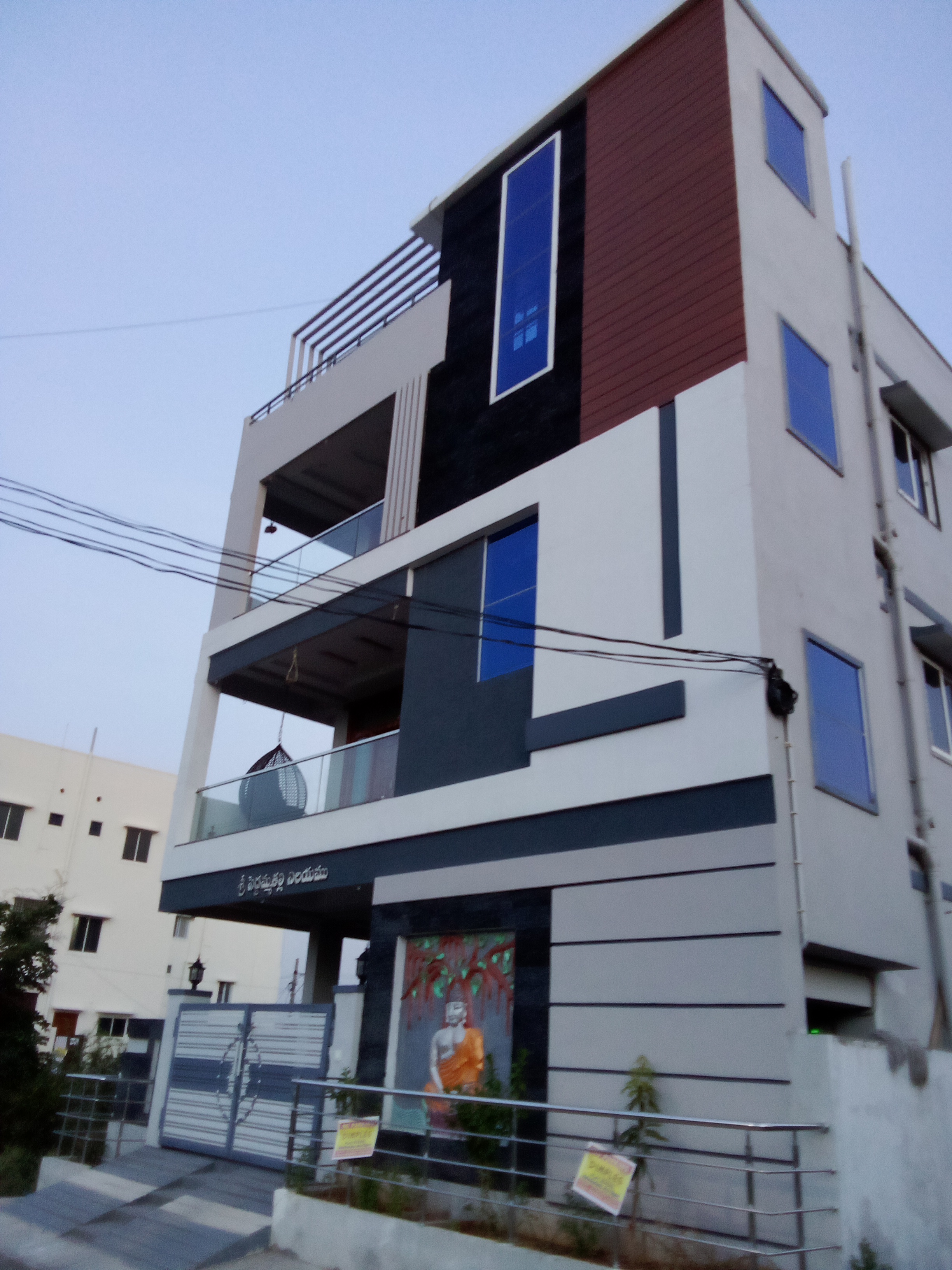 Resale 5 Bedroom 2800 Sq.Ft. Independent House in Kondapur Hyderabad