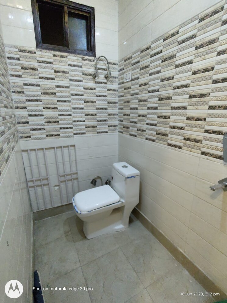 Master Bedroom, dwarka mor 2 Bedroom 60 Sq.Yd. Builder Floor In Dwarka Mor Delhi 5488356