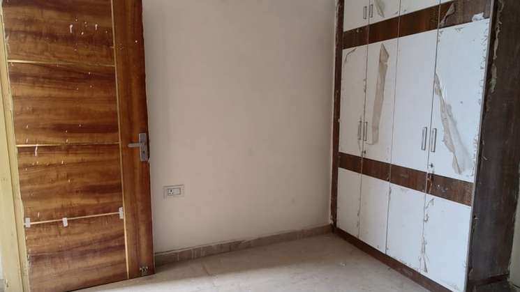 2 Bedroom 50 Sq.Yd. Builder Floor in Dwarka Mor Delhi