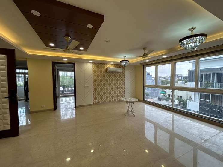 3 Bedroom 215 Sq.Yd. Builder Floor in Dlf Phase ii Gurgaon
