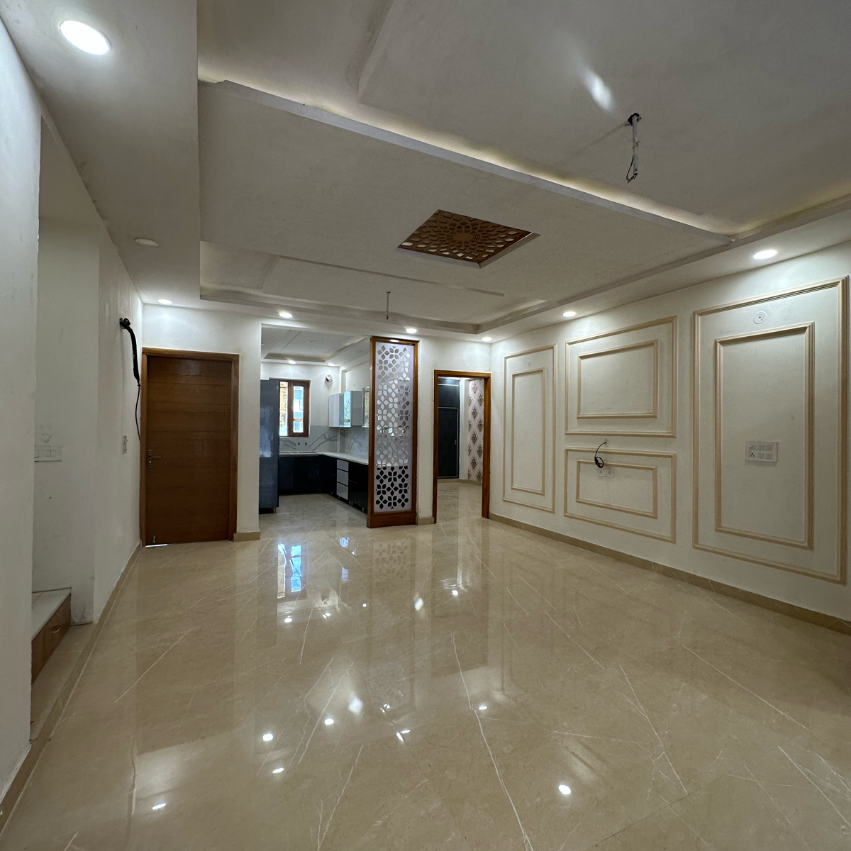 Resale 3.5 Bedroom 2250 Sq.Ft. Builder Floor In Sector 16 Faridabad ...