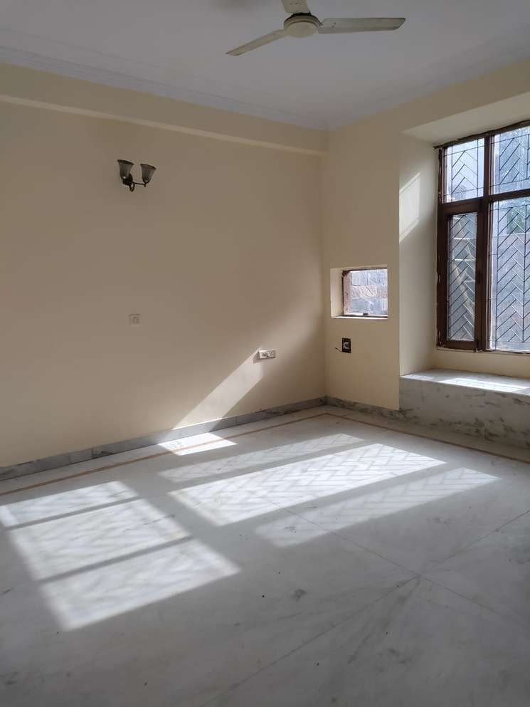 4 Bedroom 1800 Sq.Ft. Independent House in Baraula Noida