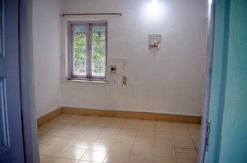 Master Bedroom in 1 BHK Apartment at Aashirwad Apartments, Andheri West – for Sale