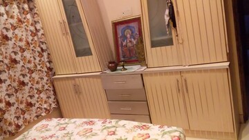 Bedroom in 1 BHK Apartment at Kalp Nagari Complex, Mulund West – for Rent