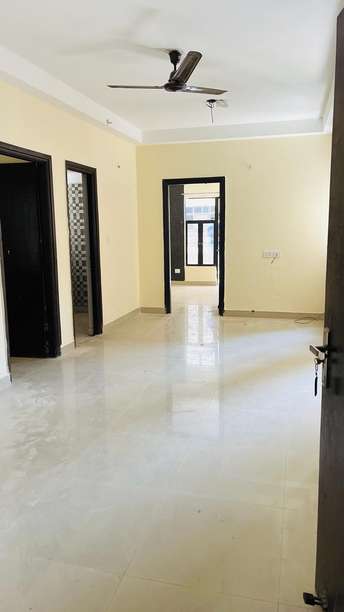 2 BHK Apartment For Resale in SVP Gulmohar Greens Phase II Gt Road Ghaziabad 5495622
