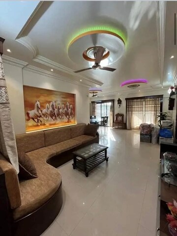 3 BHK Apartment For Sale in Raheja Vistas Phase 1, Nibm