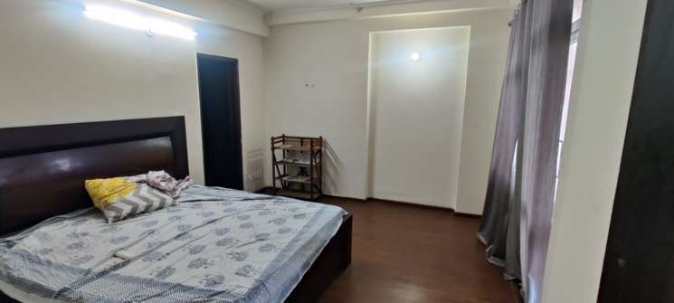2 Bedroom 1100 Sq.Ft. Apartment in Sector 77 Noida