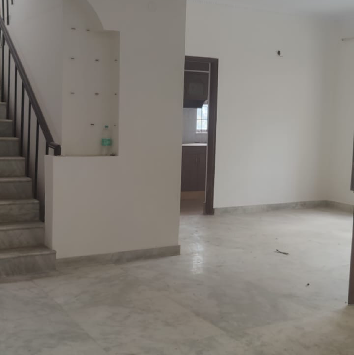Rental 3 Bedroom 2400 Sq.Ft. Apartment in Frazer Town Bangalore 5502719