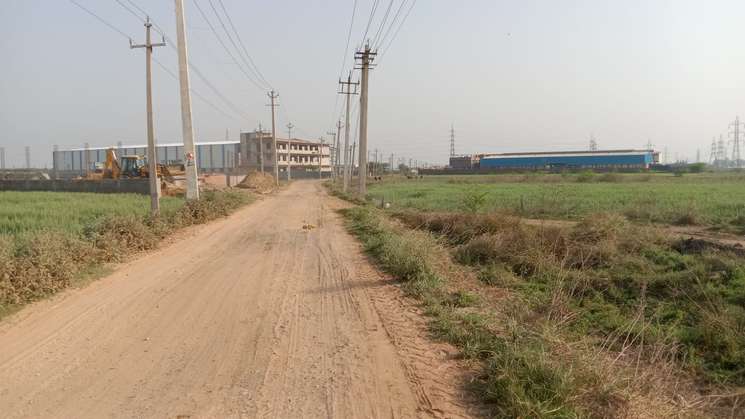 Commercial Industrial Plot 999 Sq.Yd. in Mathura Road Faridabad