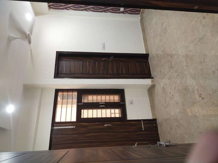 3 Bedroom 120 Sq.Yd. Builder Floor in Shyam Park Extension Ghaziabad