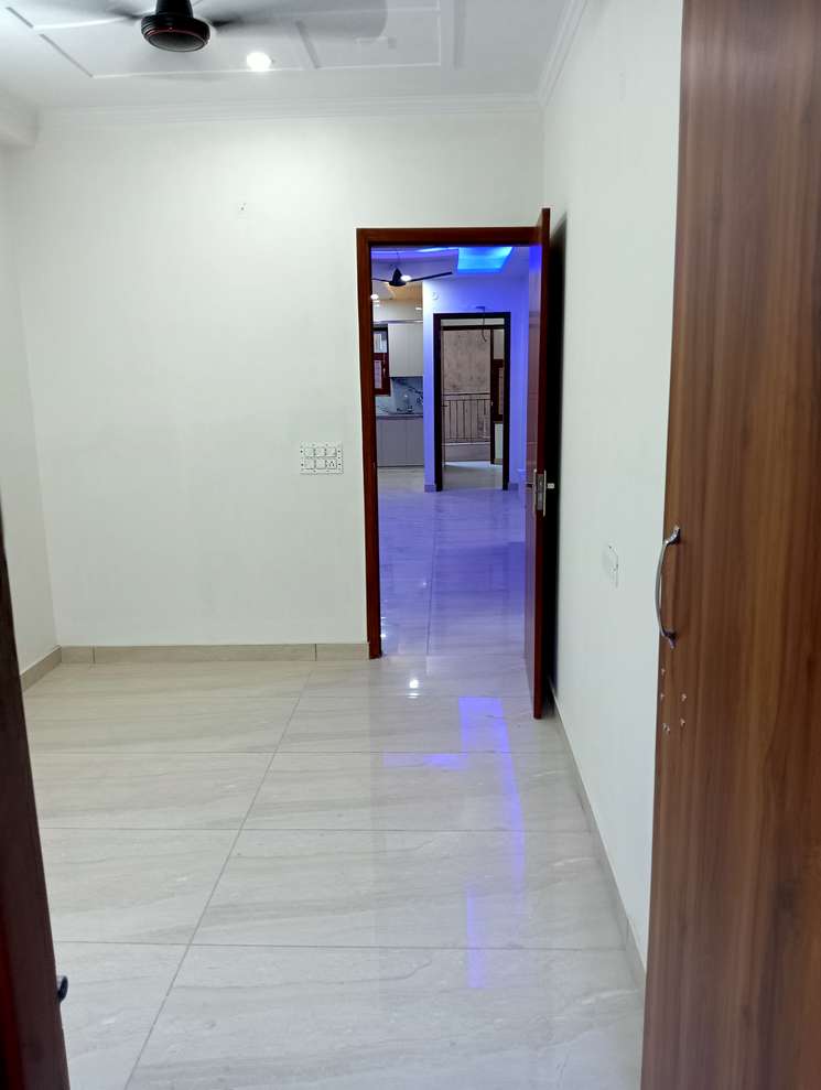 3 Bedroom 900 Sq.Ft. Builder Floor in Sector 23 Dwarka Delhi