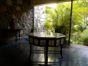 Living Room in 4 BHK Villa at Lulla Nagar – for Sale