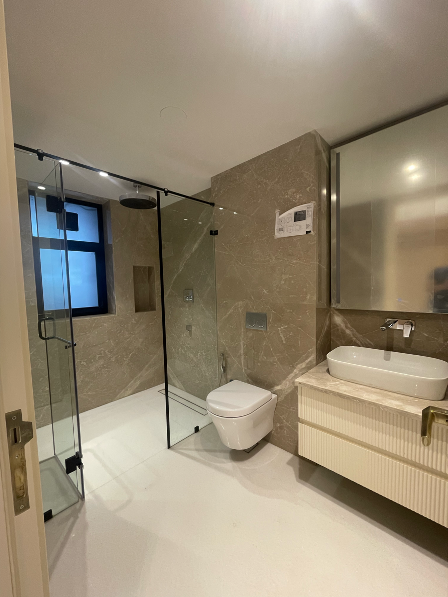 53+ Independent House near Hanuman Mandir, Shakarpur Delhi for Sale