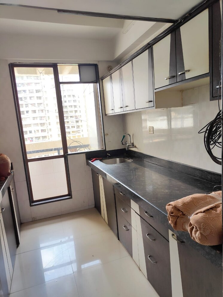 Kitchen, ajmera-yogi-dham-phase-iii 2 Bedroom 960 Sq.Ft. Apartment In Kalyan West Thane 5517271