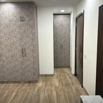 Bedroom in 3 BHK Builder Floor at Sector 57 – for Rent