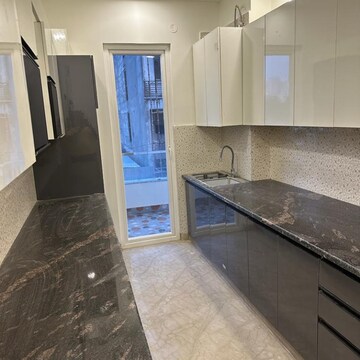 Kitchen in 3 BHK Builder Floor at Sector 57 – for Rent