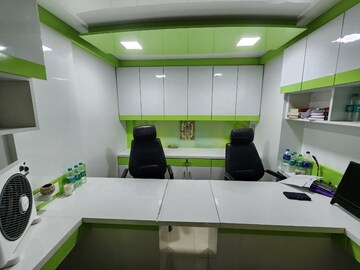  Office Space For Sale in Rustomjee Eaze Zone Mall, Malad West