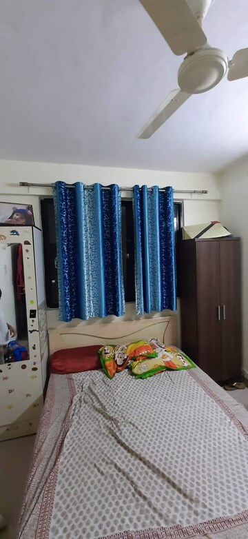 Master Bedroom in 2 BHK Apartment at Archana Hill Town, Kondhwa – for Rent