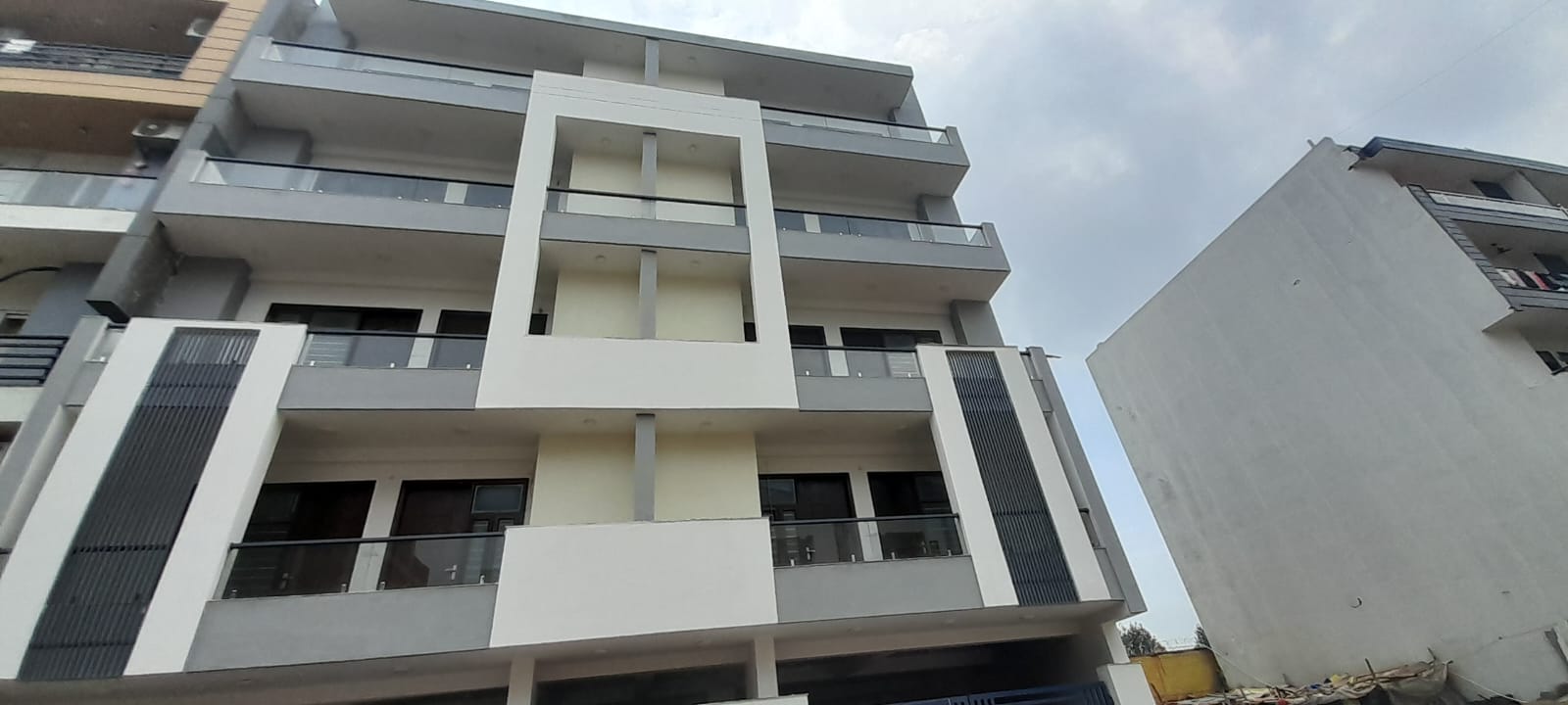 3 BHK + Pooja Room Builder Floor For Sale in Fidato Honour Homes