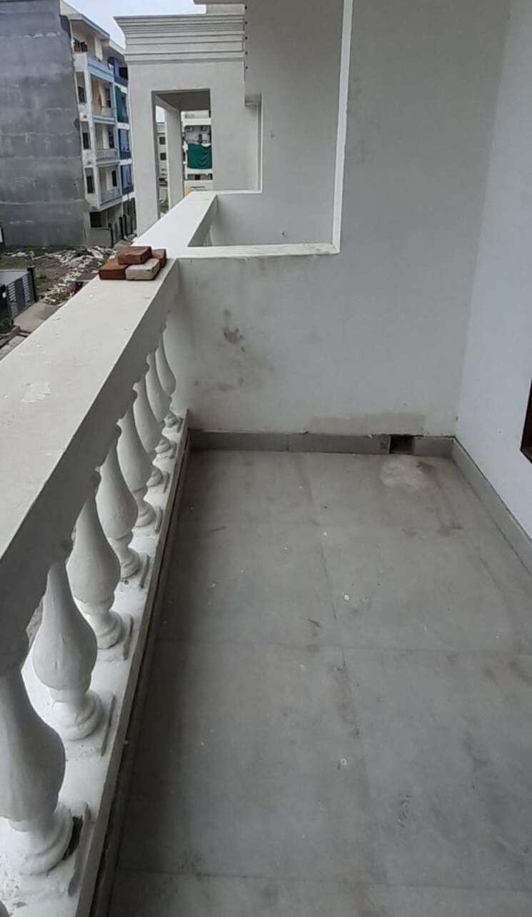 Balcony, fidato-honour-homes 3 Bedroom 133 Sq.Yd. Builder Floor In Sector 89 Faridabad 5522565