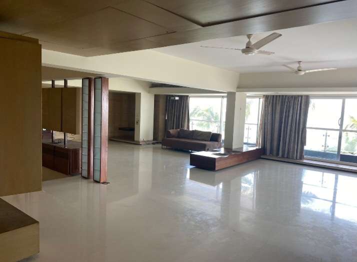4 Bedroom 5400 Sq.Ft. Apartment in Juhu Mumbai