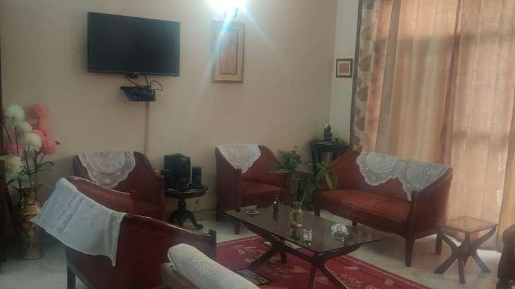 4 Bedroom 150 Sq.Yd. Independent House in Palam Vihar Gurgaon