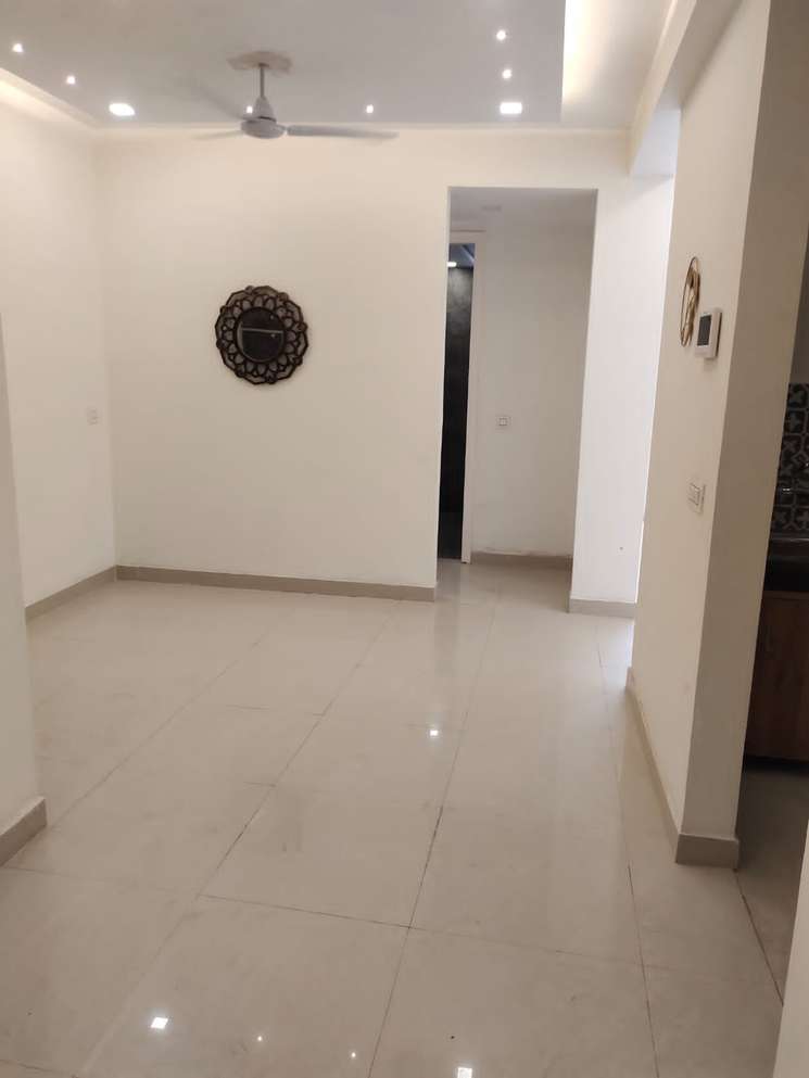 3 Bedroom 270 Sq.Yd. Builder Floor in Palam Vihar Gurgaon