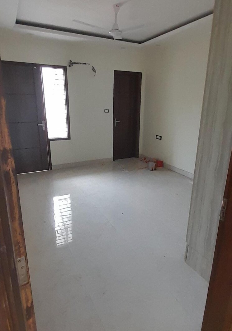 Room, fidato-honour-homes 3 Bedroom 133 Sq.Yd. Builder Floor In Sector 89 Faridabad 5549051