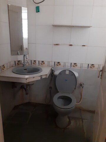 Bathroom in 2.5 BHK Apartment at Clover Heights, Wanowrie – for Sale
