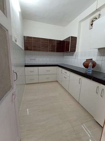 2 BHK Apartment For Rent in Paschim Vihar Delhi 5552127