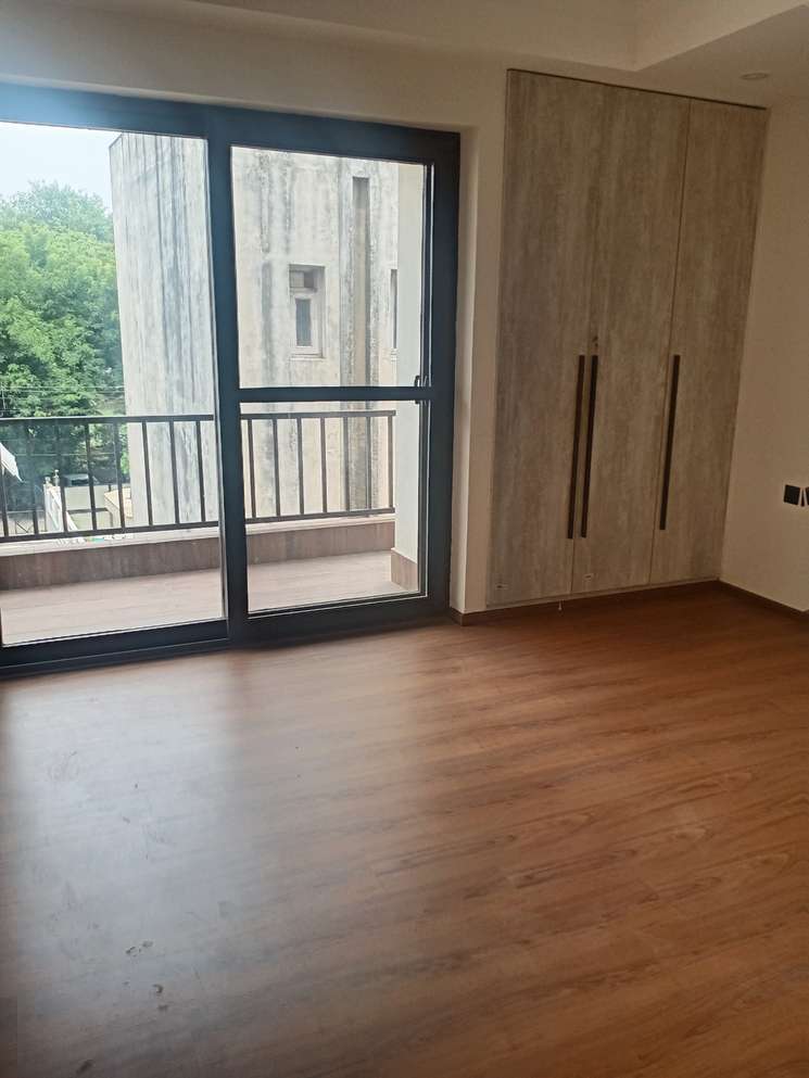 4 Bedroom 2700 Sq.Ft. Builder Floor in New Friends Colony Delhi
