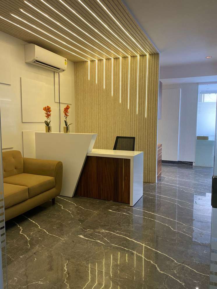Commercial Office Space 750 Sq.Ft. in Dlf Phase I Gurgaon