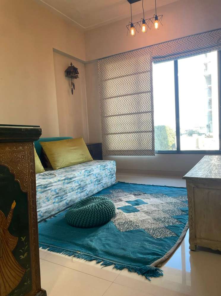 3 Bedroom 950 Sq.Ft. Apartment in Bandra West Mumbai