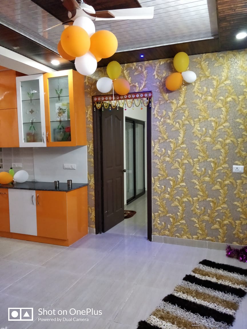 Rental 2 Bedroom 950 Sq.Ft. Apartment in Samachar Apartments, Mayur