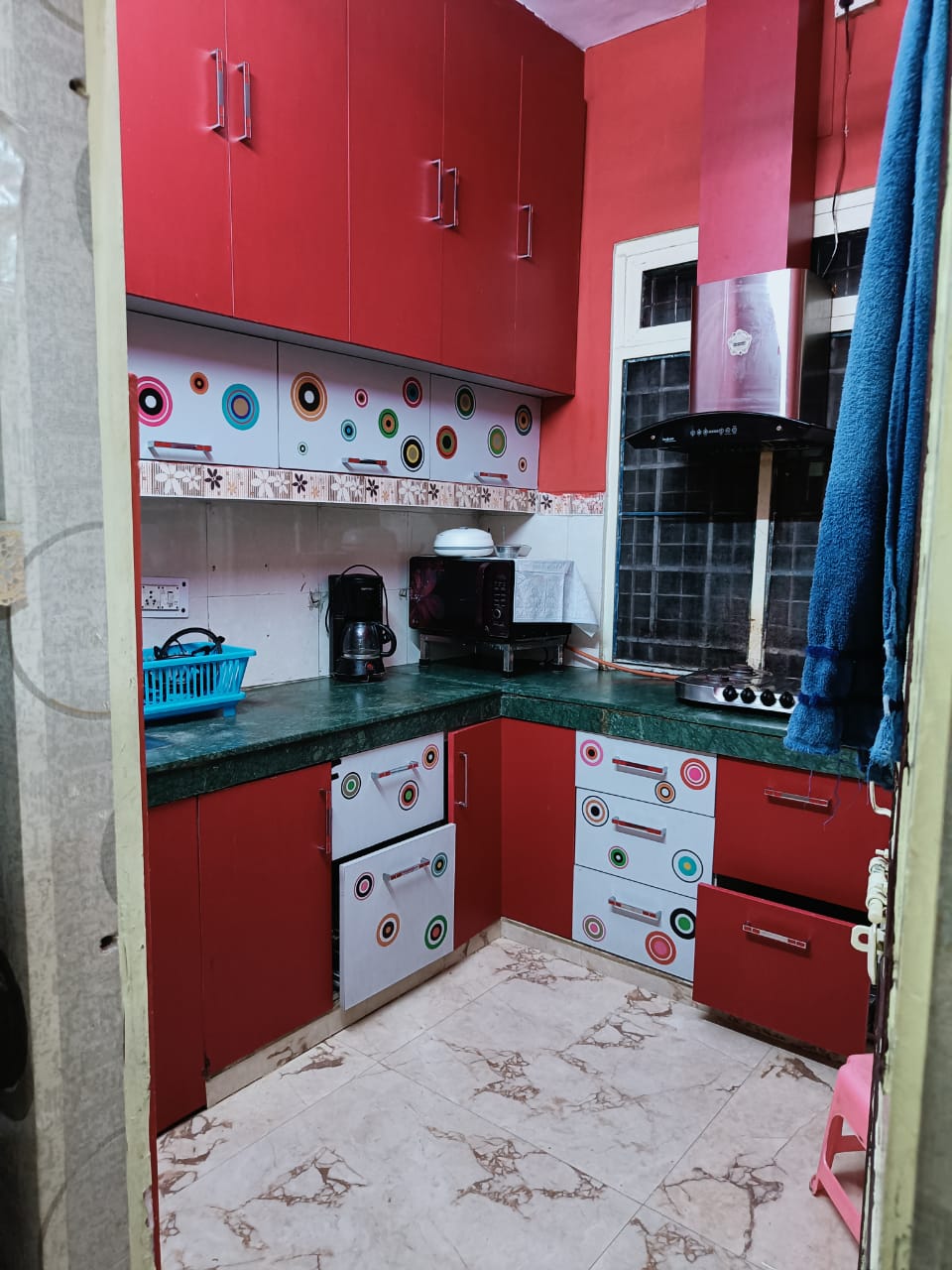 Resale 6 Bedroom 100 Sq.Mt. Independent House in Gn Sector Alpha 1